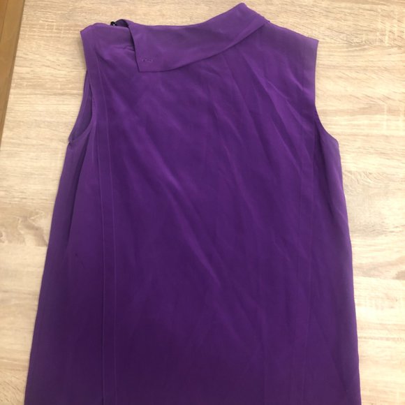 Derek Lam - 100% Silk Blouse - Asymmetrical - 1 small stain - worn twice - Picture 6 of 7